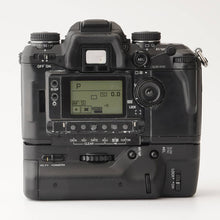 画像をギャラリービューアに読み込む, ミノルタ Minolta α-7 alpha-7/ Konica Minolta AF DT ZOOM 18-70mm F3.5-5.6 D / VC-7 縦位置グリップ