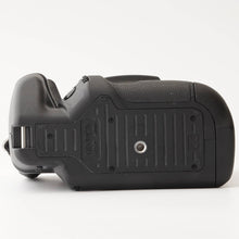 画像をギャラリービューアに読み込む, ミノルタ Minolta α-7 alpha-7/ Konica Minolta AF DT ZOOM 18-70mm F3.5-5.6 D / VC-7 縦位置グリップ