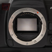 画像をギャラリービューアに読み込む, ミノルタ Minolta α-7 alpha-7/ Konica Minolta AF DT ZOOM 18-70mm F3.5-5.6 D / VC-7 縦位置グリップ