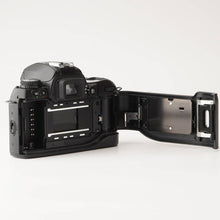 画像をギャラリービューアに読み込む, ニコン Nikon F80 / Nikon AF NIKKOR 28-80mm F3.3-5.6 G