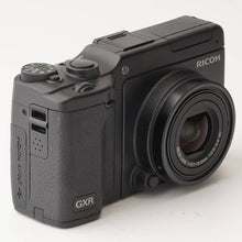 画像をギャラリービューアに読み込む, リコー Ricoh GXR /Ricoh Lens S10 24-72mm f/2.5-4.4 GXRマウント