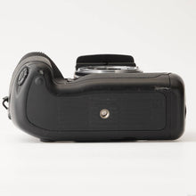 画像をギャラリービューアに読み込む, ニコン Nikon F5 /AF NIKKOR 28-85mm F3.5-4.5