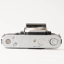 画像をギャラリービューアに読み込む, ニコン Nikon F2 フォトミック Photomic A 35mm 一眼レフフィルムカメラ