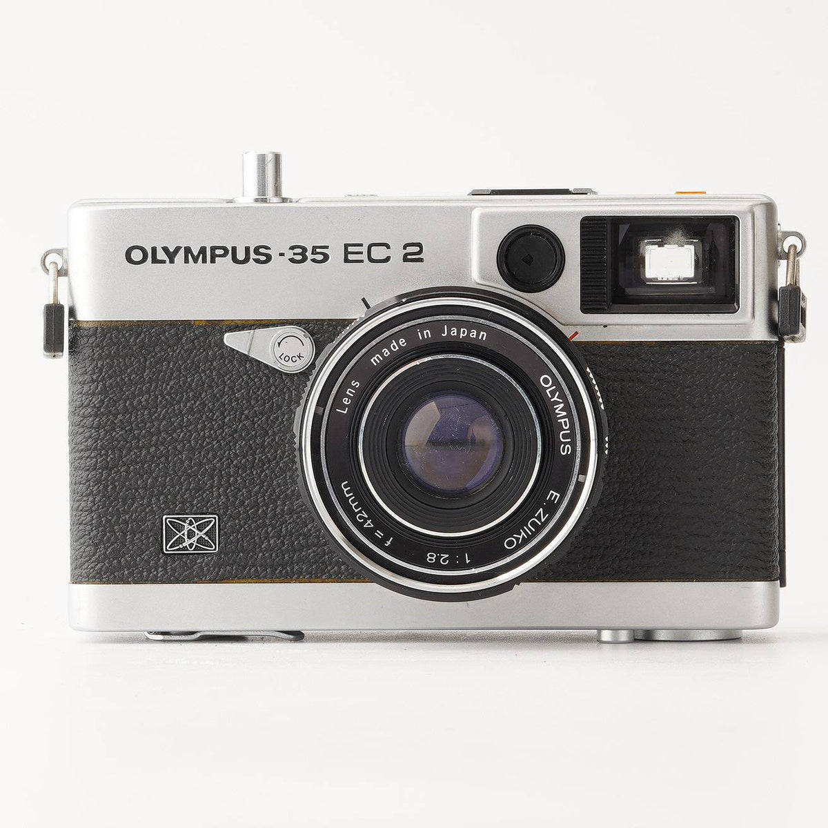オリンパス Olympus 35 EC 2 / E.Zuiko 42mm F2.8 – Natural Camera
