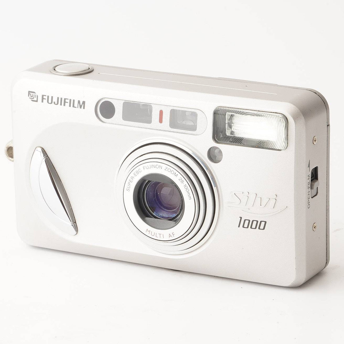 Fujifilm Silvi 1000 / SUPER-EBC FUJINON ZOOM 28-100mm