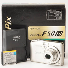 画像をギャラリービューアに読み込む, 富士フイルム FUJIFILM FINEPIX F50fd シルバー