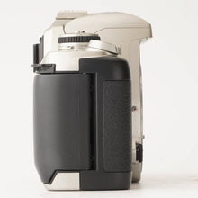 画像をギャラリービューアに読み込む, ペンタックス Pentax MZ-3 35mm シルバー フィルム一眼レフカメラ