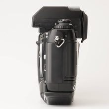 Load image into Gallery viewer, Nikon F4S Body / Battery Pack MB-21