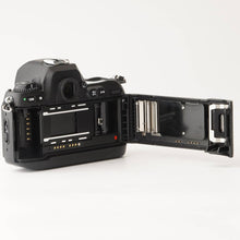 画像をギャラリービューアに読み込む, ニコン Nikon F100 ボディ 一眼レフカメラ