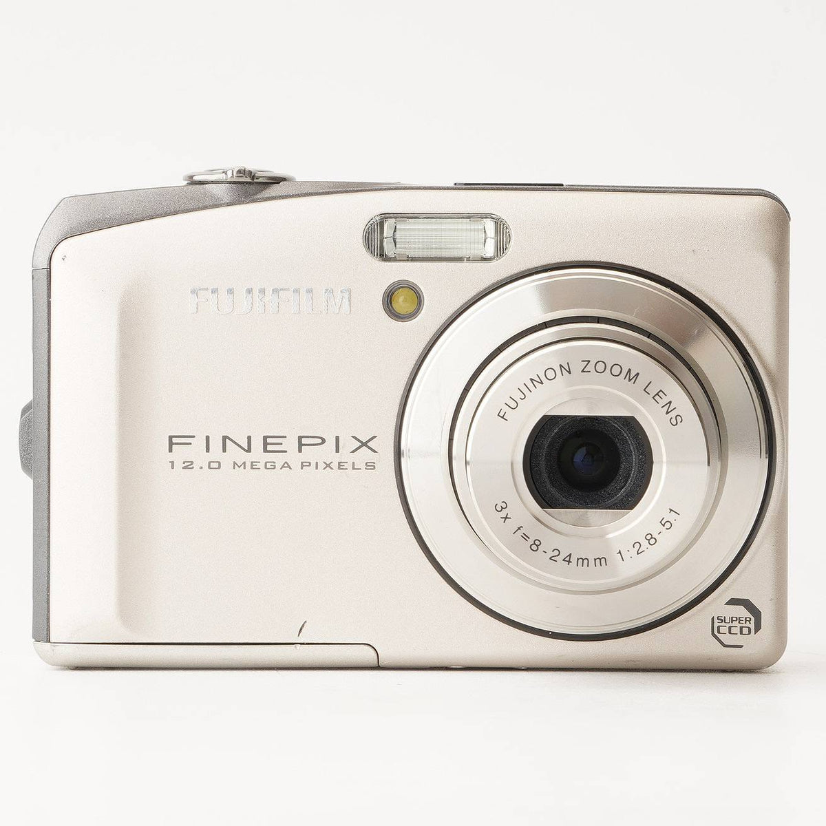 富士フイルム Fujifilm FinePix F60fd シルバー – Natural 富士フイルム Fujifilm FinePix F60fd シルバー – Natural