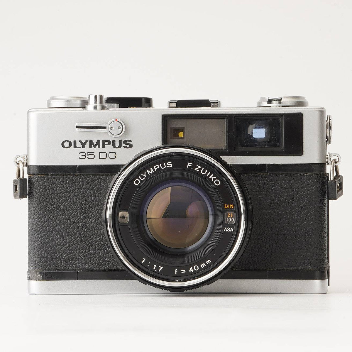 【整備済み・完動品】 オリンパス 35DC F.ZUIKO 40mm F/1.7 OLYMPUS 35DC / F.Zuiko 40mm F1.7 後期型 整備済 ネガフィルム