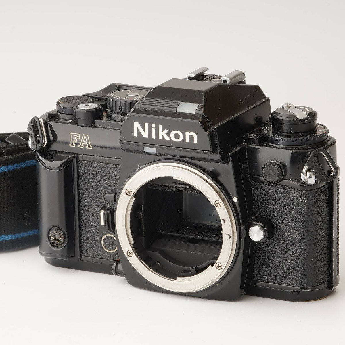 Nikon FA ブラック ボディ 【完動品】 ニコン 完動品◎Nikon FA ボディ ブラック フィルムカメラ #049