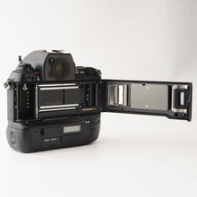 画像をギャラリービューアに読み込む, ニコン Nikon F5 35mm 一眼レフフィルムカメラ