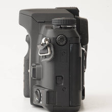 Load image into Gallery viewer, Minolta α-7 alpha-7 / Tamron 28-300mm f/3.5-6.3 AF XR LD IF