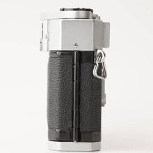 Load image into Gallery viewer, Canon Model 7 Rangefinder Camera