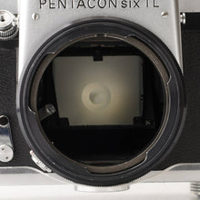 画像をギャラリービューアに読み込む, PENTACON Six TL / Carl Zeiss JENA BIOMETAR 80mm F2.8 / ウエストレベルファインダー