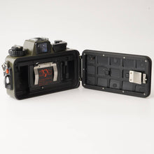 Load image into Gallery viewer, Nikon Nikonos-V / Nikkor 35mm f/2.5 Underwater Film Camera
