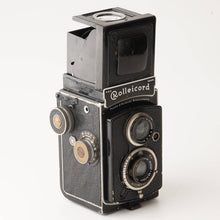 Load image into Gallery viewer, Rollei Rolleicord ll / Carl Zeiss Jena Triotar 7.5cm 75mm f/4.5