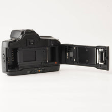Load image into Gallery viewer, Canon EOS 10 QD / EF 28-80mm f/3.5-5.6 IV