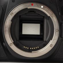 Load image into Gallery viewer, Canon EOS 60D / EF-S 18-135mm f/3.5-5.6 IS