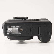 Load image into Gallery viewer, Canon EOS 10D / EF 35-80mm f/4-5.6 II