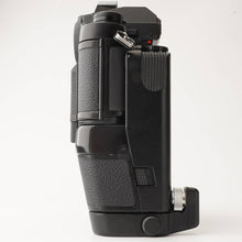 Load image into Gallery viewer, Nikon F3 Limited / MD-4