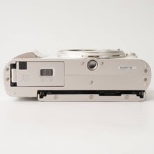 画像をギャラリービューアに読み込む, オリンパス Olympus PEN E-PL9 ホワイト ダブルズームキット / M.ZUIKO DIGITAL ED 14-42mm F3.5-5.6 EZ / 40-150mm F4-5.6 R