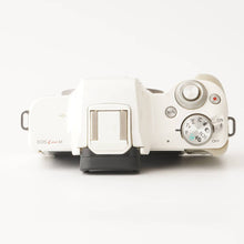 Load image into Gallery viewer, Canon EOS Kiss M / EF-M 15-45mm f/3.5-6.3 IS STM / EF-M 55-200mm f/4.5-6.3 IS STM