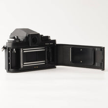Load image into Gallery viewer, Nikon F3 Eye Level 35mm SLR Film Camera