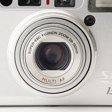 Load image into Gallery viewer, Fujifilm Silvi 1300 / Suprer-EBC Fujinon Zoom 28-130mm Multi AF