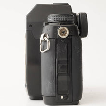 Load image into Gallery viewer, Contax Aria Body 35mm SLR Film Camera