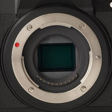Load image into Gallery viewer, Panasonic LUMIX DMC-G7 / G VARIO 45-200mm f/4-5.6 MEGA O.I.S.