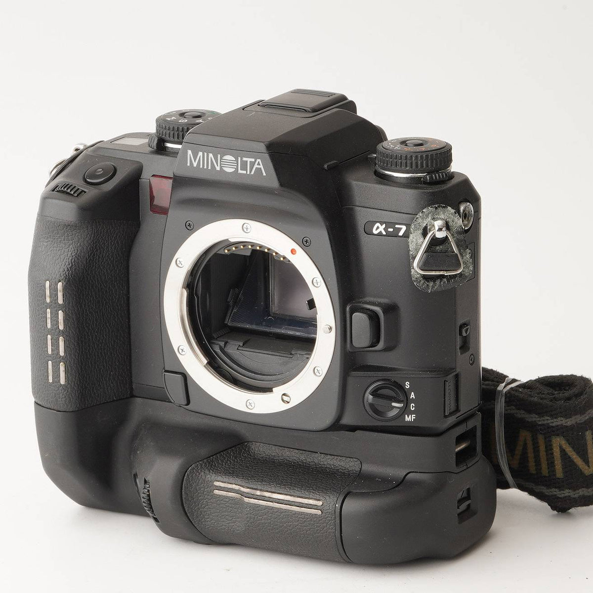 ミノルタ Minolta α-7 alpha-7 / 縦位置グリップ VC-7 – Natural