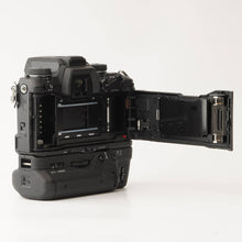 Load image into Gallery viewer, Minolta α-7 alpha-7 / VERTICAL CONTROL GRIP VC-7