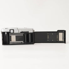 Load image into Gallery viewer, Olympus PEN F / F.Zuiko Auto-s 38mm f/1.8