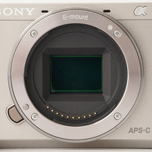 Load image into Gallery viewer, SONY α 6000 ILCE-6000 / E PZ 16-50mm f/3.5-5.6 OSS