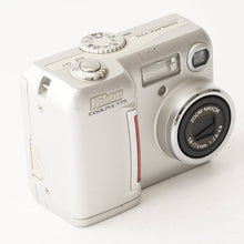 Load image into Gallery viewer, Nikon COOLPIX 775