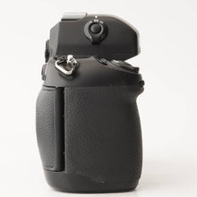 Load image into Gallery viewer, Nikon F100 Body SLR Film Camera