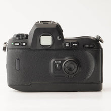 Load image into Gallery viewer, Nikon F100 Body SLR Film Camera