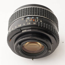 Load image into Gallery viewer, Pentax Asahi SMC TAKUMAR 55mm f/1.8 M42 Mount