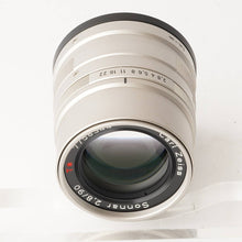 Load image into Gallery viewer, Contax Carl Zeiss Sonnar 90mm f/2.8 T*