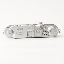 Load image into Gallery viewer, Leica IIIc 35mm Rangefinder Camera