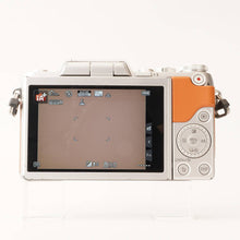 Load image into Gallery viewer, Panasonic LUMIX DMC-GF7 / G VARIO 12-32mm f/3.5-5.6 / 35-100mm f/4-5.6 ASPH. MEGA O.I.S.