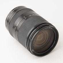 Load image into Gallery viewer, Sony E 18-200mm f/3.5-6.3 OSS LE