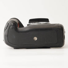 Load image into Gallery viewer, Nikon F5 Body 35mm SLR Film Camera