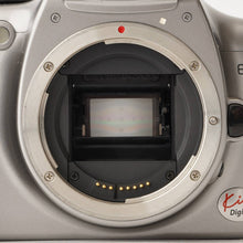 Load image into Gallery viewer, Canon EOS Kiss Digital / EF Zoom 28-80mm f/3.5-5.6 V USM