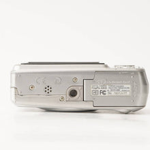 Load image into Gallery viewer, Fujifilm FINEPIX A800 Silver Compact Digital Camera