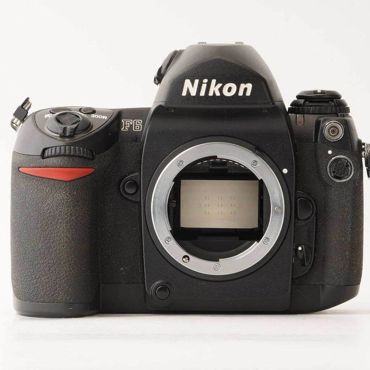 ニコン Nikon F6 ボディ 35ミリ 一眼レフフィルムカメラ – Natural