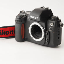 Load image into Gallery viewer, Nikon F100 35mm SLR Film Camera Body