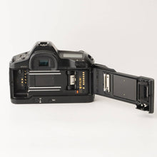 Load image into Gallery viewer, Canon EOS-1N 35mm SLR Film Camera
